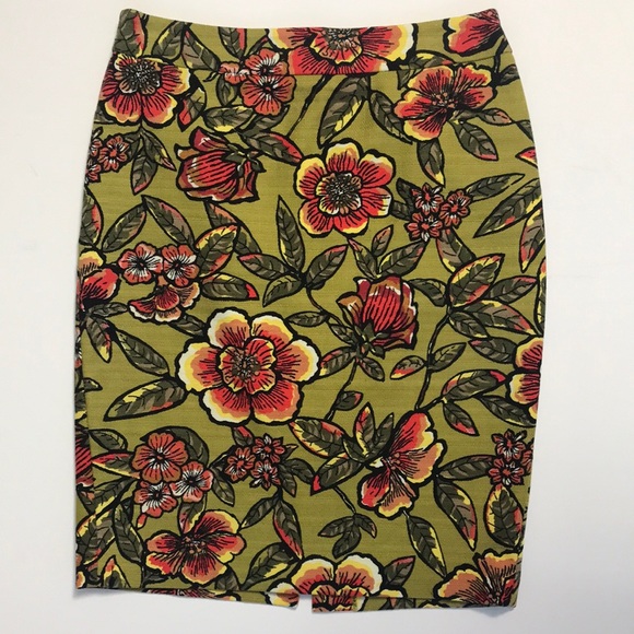 Loft Floral Pencil Skirt - Picture 2 of 10